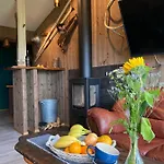 Finnvikhaugen Mini-hôtel Mestervik